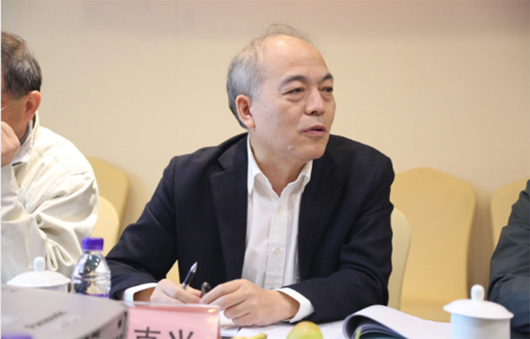 叼嘿视频网站陶瓷集团大规格瓷质薄板